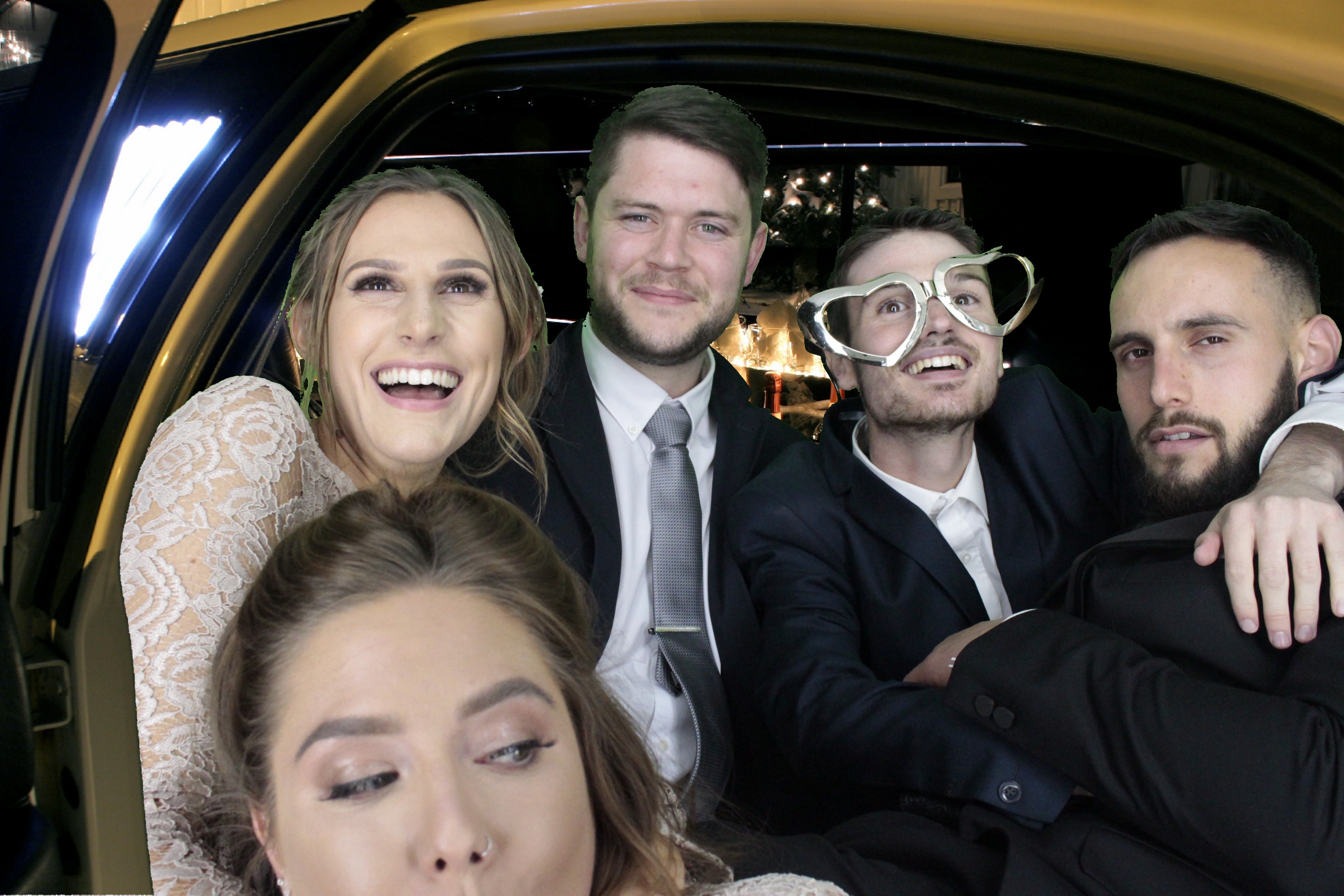 Mr & Mrs Hillier | View more photos from the event at gallery.myphotoboothexperience.co.uk/u/MyPhotoBoothExperienceLtd/Mr-Mrs-Hillier